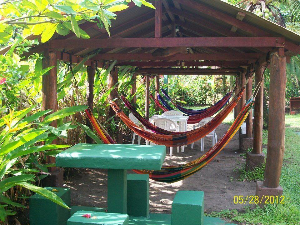 Cabinas Balcon Del Mar Tortuguero Exterior photo