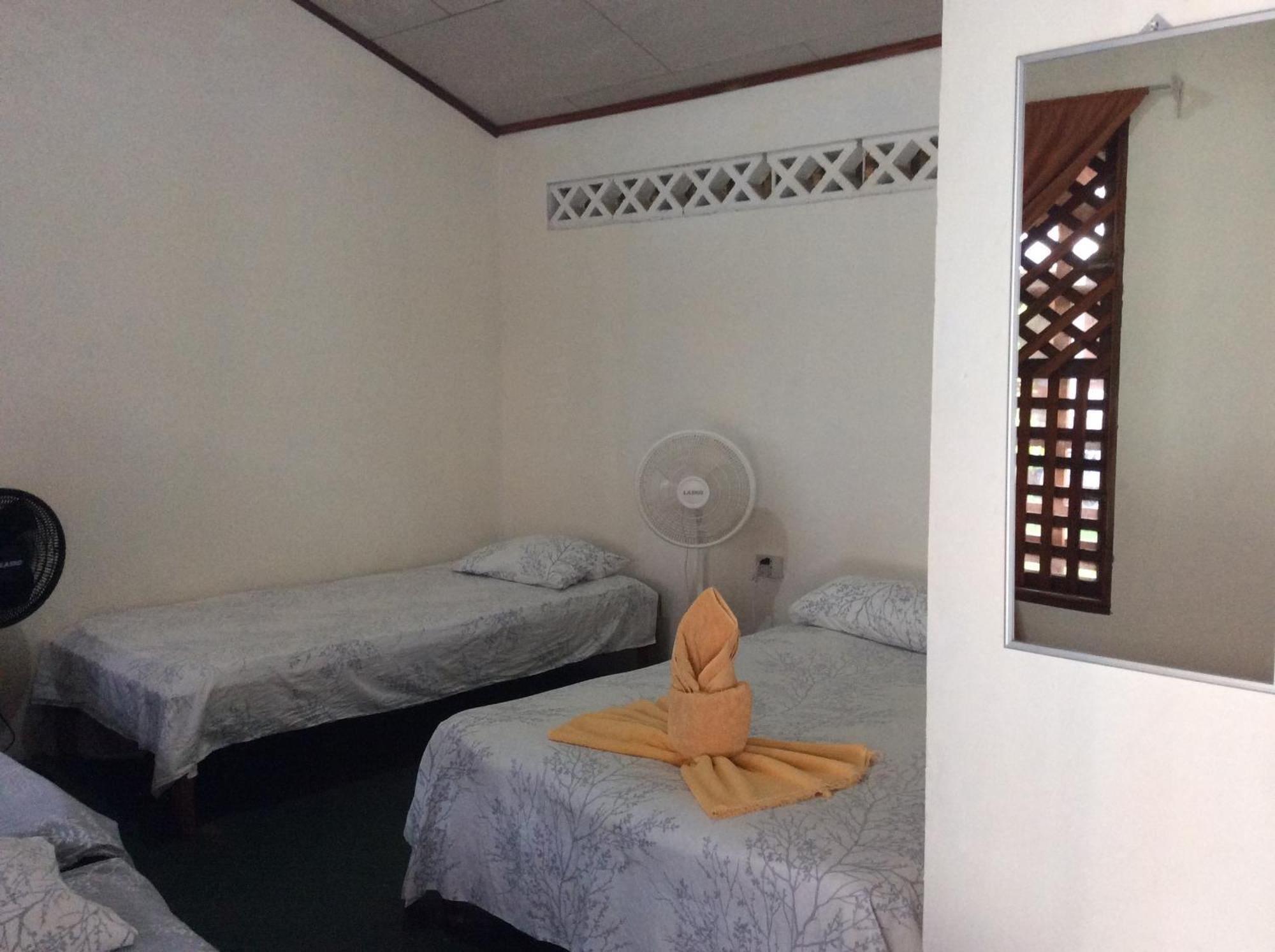 Cabinas Balcon Del Mar Tortuguero Exterior photo